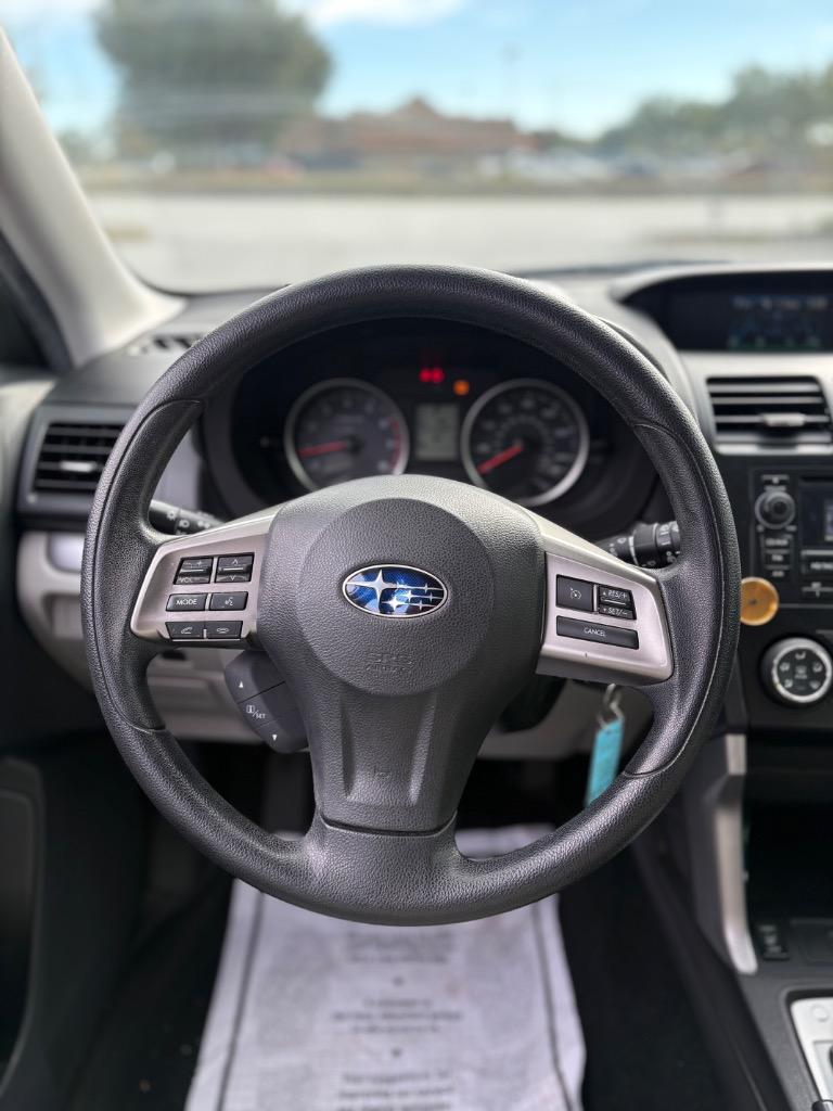 2014 Subaru Forester i Premium - Photo 13