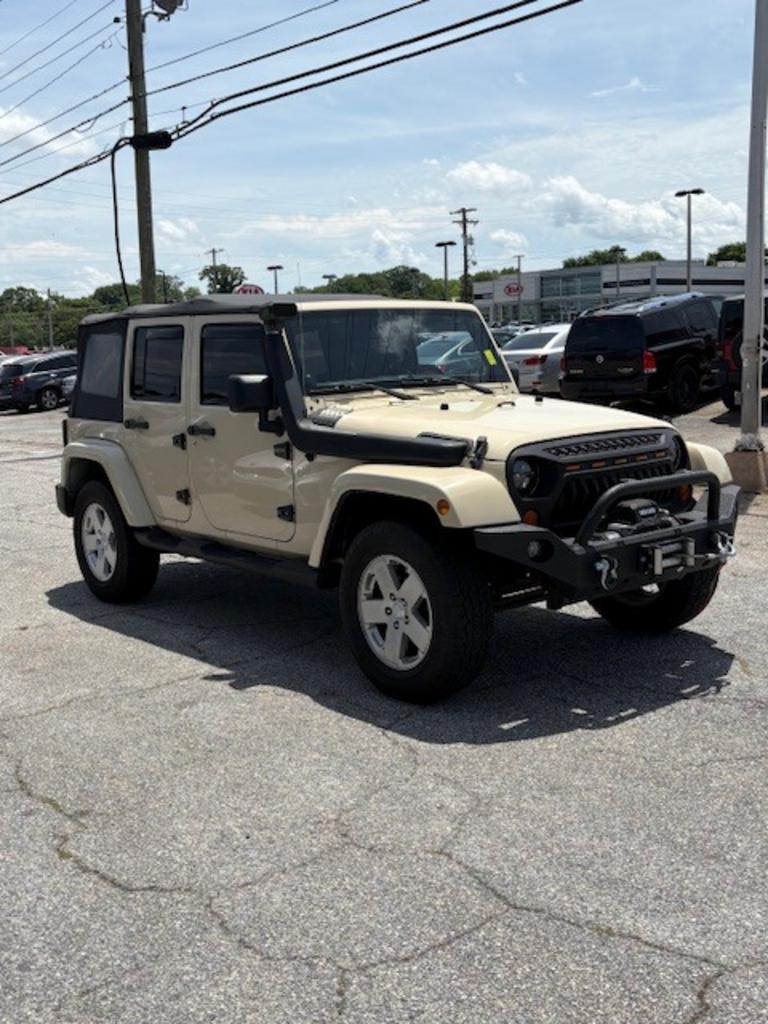 2011 Jeep Wrangler Unlimited Sahara