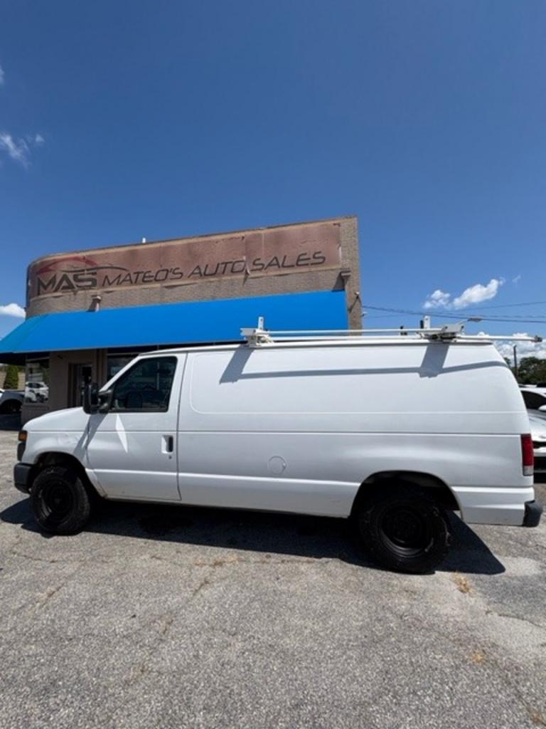 2014 Ford E-Series Econoline Van Commercial